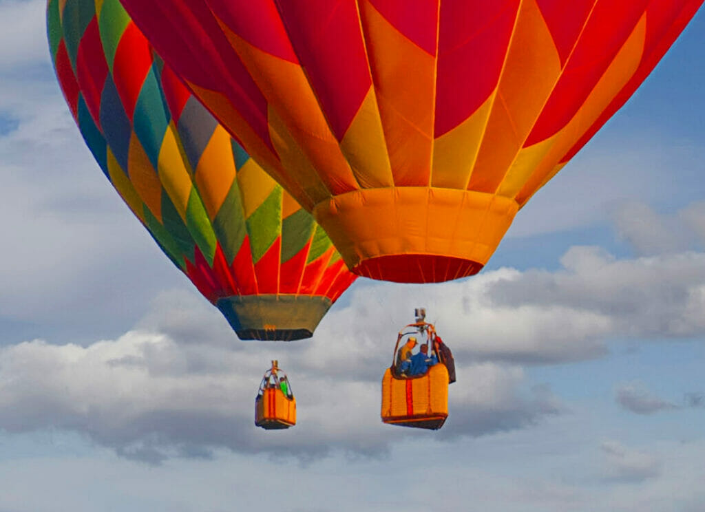 Why hot air balloons still have wicker baskets Nodum