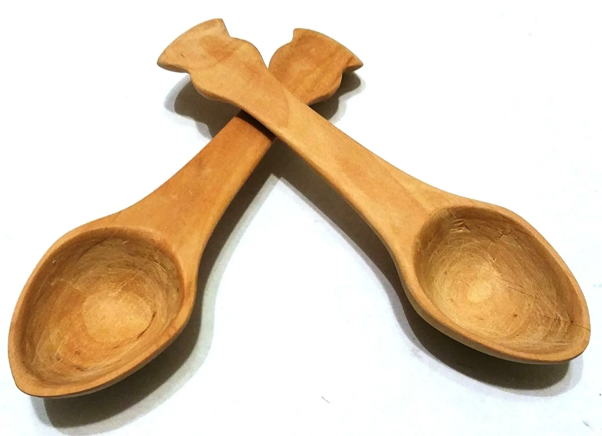 Woodturning two spoons at once – good old paper trick worked