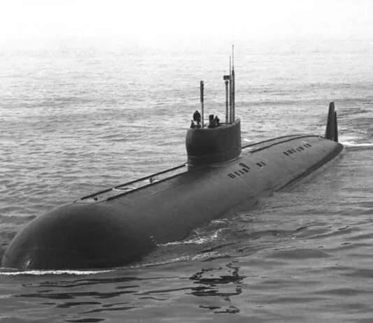 What is the fastest submarine in the world?